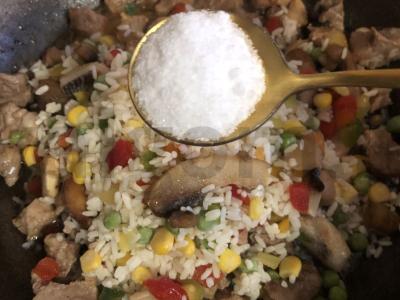 Kumpis su daržovėmis ir žolelėmis vakarienei Žingsnis 6