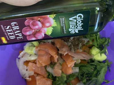 Salotos su raudona žuvimi ir vynuogių sėklų aliejumi Žingsnis 6