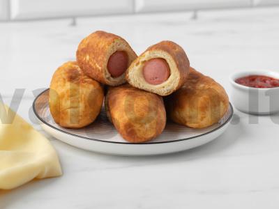 Pyragai su dešrelėmis pagrindine nuotrauka