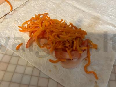 Sultinga šašlykinė su korėjietiška morkų salotomis Žingsnis 4