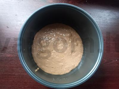 Raisinų pyragas be cukraus ir miltų Žingsnis 3