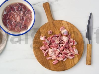 Grietinėlės sriuba su vištienos viduriais Žingsnis 1