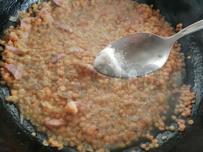 Raudona lęša su rūkyta šonine Žingsnis 7