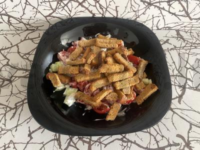 Salotas „Chrustimka“ pagrindine nuotrauka