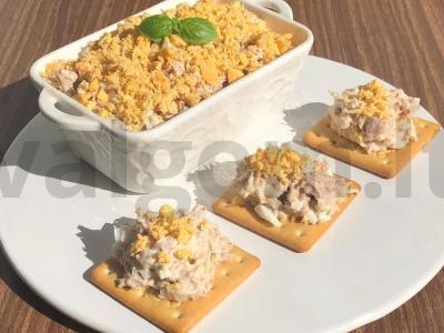 Užkandis „Patingėjusi mimosa“ pagrindine nuotrauka