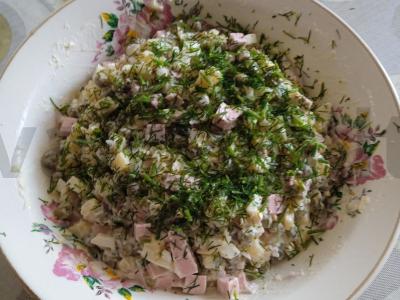 Olivje salotas su dešra ir žolelėmis Žingsnis 5