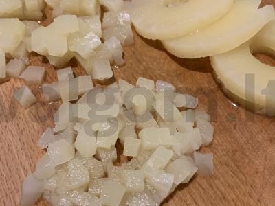 Salotas „Kapriz“ su ananasais Žingsnis 6