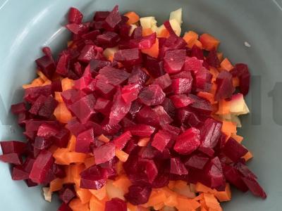 Vinegretas su daržovėmis alyvuogių aliejuje Žingsnis 4