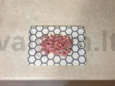 Sultingas salotas su žirniais ir sausainiais Žingsnis 2