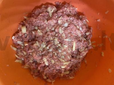 Mėgstamos sūrio kotletės iš jautienos faršo Žingsnis 4