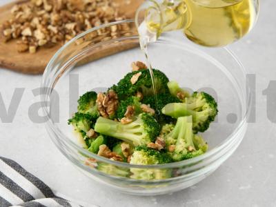 Skani brokolių salotos Žingsnis 3