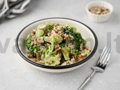 Skani brokolių salotos pagrindine nuotrauka