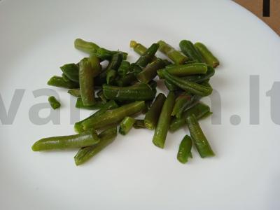 Vinegretas su žaliąja pupelių ir granato sėklomis Žingsnis 1