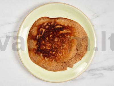 Braškinių tortas su kremu ant keptuvės Žingsnis 3