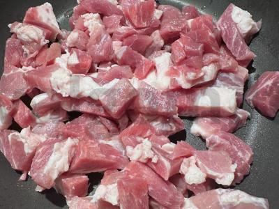 Makaronai su mėsa vakarienei Žingsnis 1