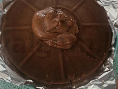 Šokoladinis tortas su vyšnių-jogurto įdaru Žingsnis 6