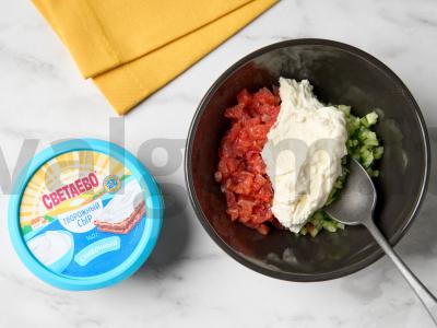 Užkandis su raudonąja žuvimi ir agurku Žingsnis 3