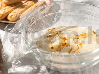 Vyno-bruknių tiramisu Žingsnis 10