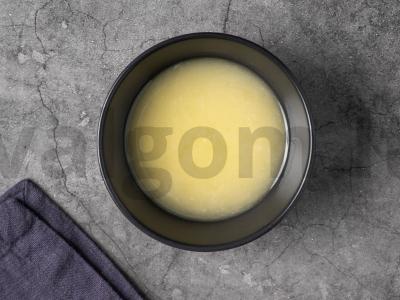 Varškės apkepas su bananas Žingsnis 2