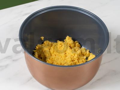 Kukurūzų košė lėtoje viryklėje Žingsnis 1