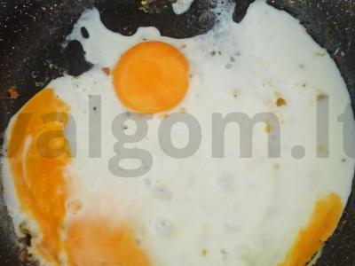 Užkandžių ritinėliai „Vasaros“ su dviem sūrio rūšimis Žingsnis 1