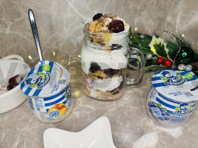 Desertas su dribsniais, uogomis ir jogurtu Žingsnis 4