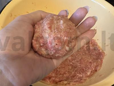 Kiaulienos faršo kotletai su česnaku Žingsnis 8