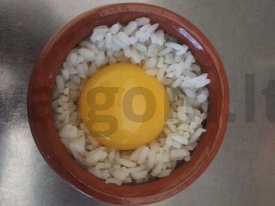 Ryžių apkepas su kiaušiniu ir sūriu Žingsnis 4