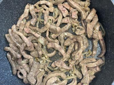 Kepenėlės grietinės padaže Žingsnis 2