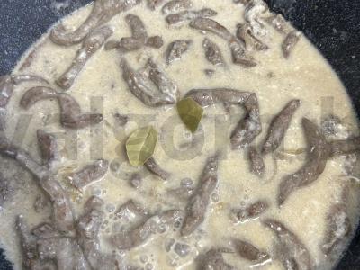 Kepenėlės grietinės padaže Žingsnis 4