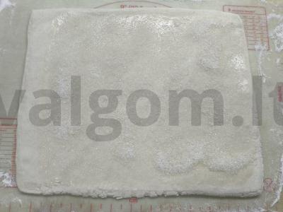 Sluoksniuotos bandelės su aguonomis Žingsnis 1