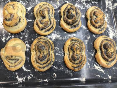 Sluoksniuotos bandelės su aguonomis Žingsnis 5