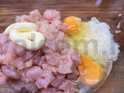 Švelnios vištienos kotletai Žingsnis 3