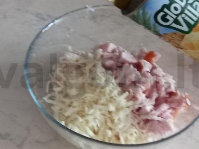 Ananasų salotas Žingsnis 2