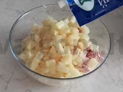 Ananasų salotas Žingsnis 3