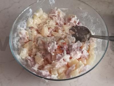 Ananasų salotas Žingsnis 4