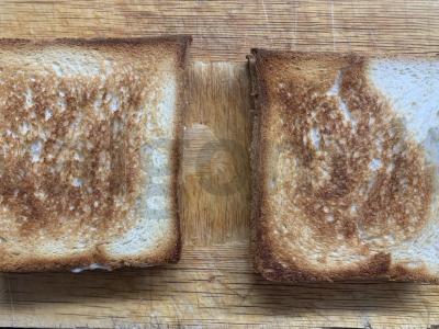 Varškės sumuštiniai su razinomis ir raudonosiomis serbentėmis Žingsnis 5