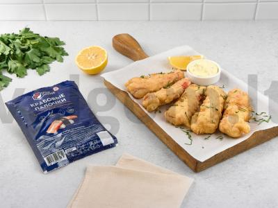 Žuvies ir bulvių patiekalas su krabų lazdelėmis pagrindine nuotrauka