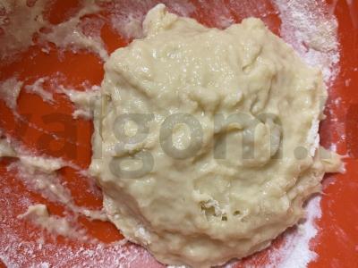 Sriuba su svogūnų ritiniais ir česnaku Žingsnis 4