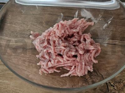 Lula kebabas su marinuotais svogūnais Žingsnis 1