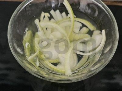 Lula kebabas su marinuotais svogūnais Žingsnis 2