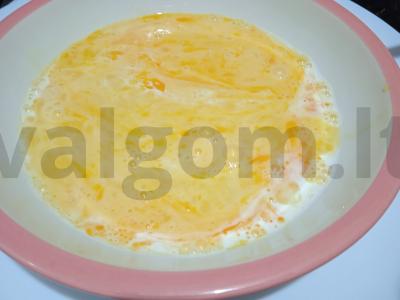 Omletas su putassu po sūriu Žingsnis 4