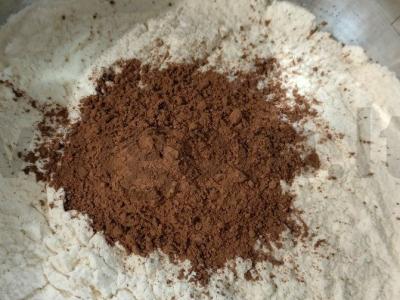 Švelnūs šokoladiniai keksiukai Žingsnis 2