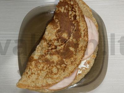 Švelnus avižų blynas su įdaru pagrindine nuotrauka