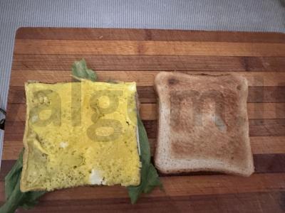 Sumuštinis su sūriu ir kiaušiniu Žingsnis 6