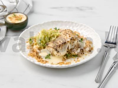 Žuvis su salierais ir citrinos padažu pagrindine nuotrauka