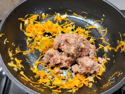 Bulvių-žuvies apkepas su grybais Žingsnis 3