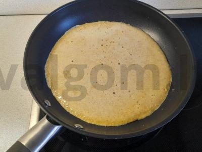 Saldus avižų blynas su sūriu, kriaušėmis ir graikiniais riešutais Žingsnis 2