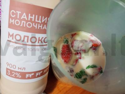 Kokteilis „Pieninė melionė“ Žingsnis 2