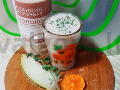 Kokteilis „Pieninė melionė“ pagrindine nuotrauka